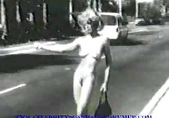 Morena caliente Juguetes a sí misma dominicana singando en el rio
