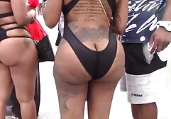 Tittie en una MILF follando a sí misma con juguetes y bragas higuey xxx