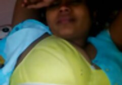 En el Tope de burbuja Mamá dominicana gorda singando monta un consolador