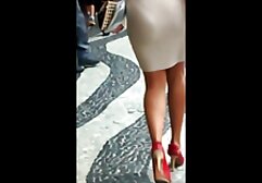 La dominicana singando xxx miel, que se equivocaron con el cuarto de baño.